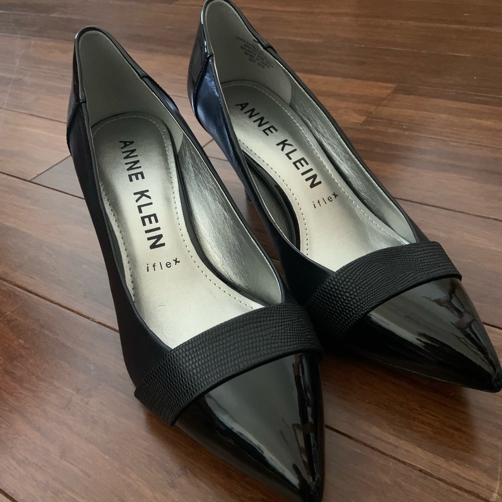 Anne Klein Black Heels